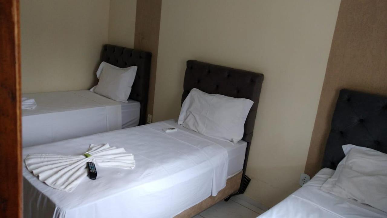 Hotel Praia Da Paixao Prado Luaran gambar